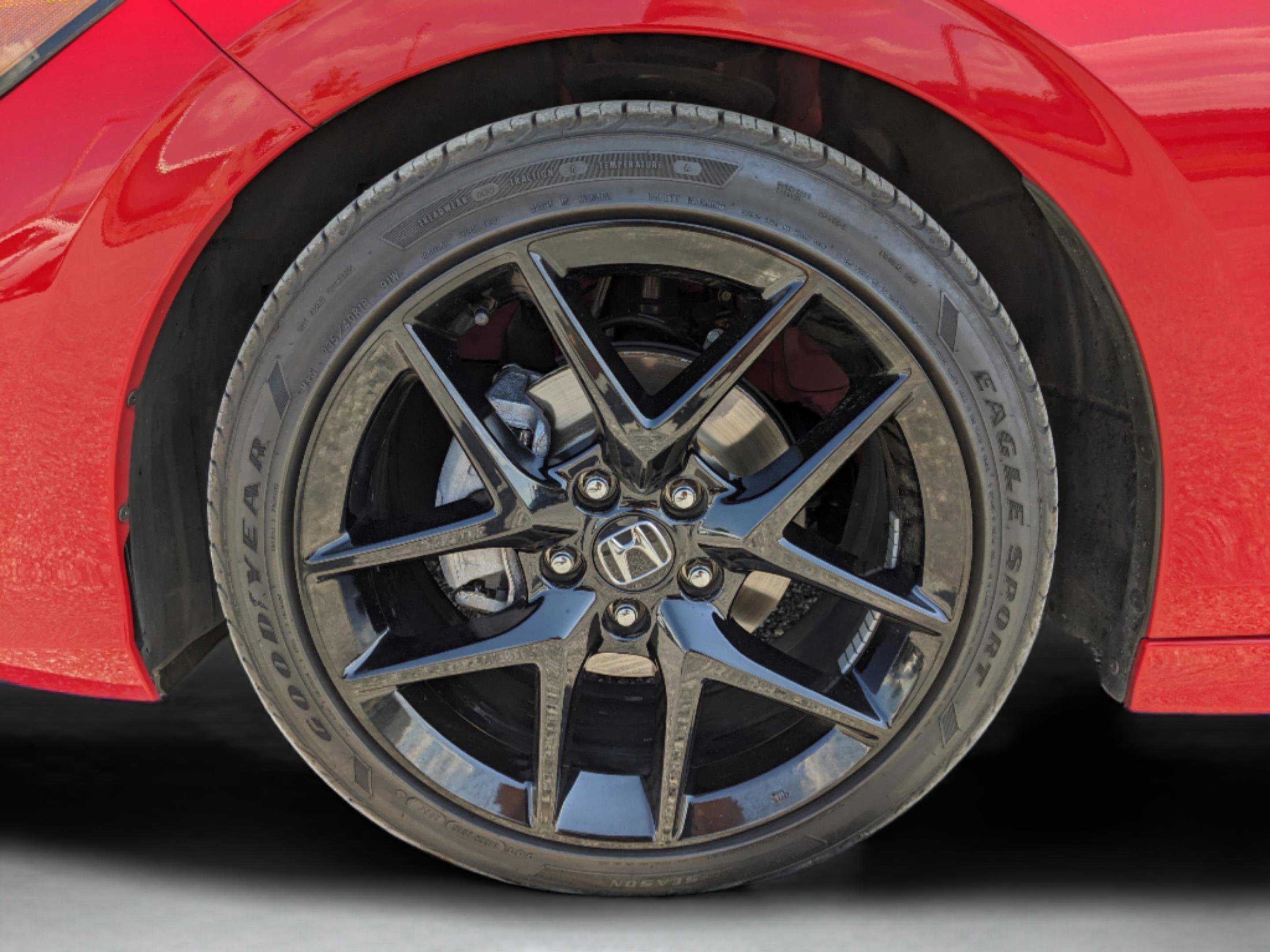 Used 2025 Honda Civic Sport image 10