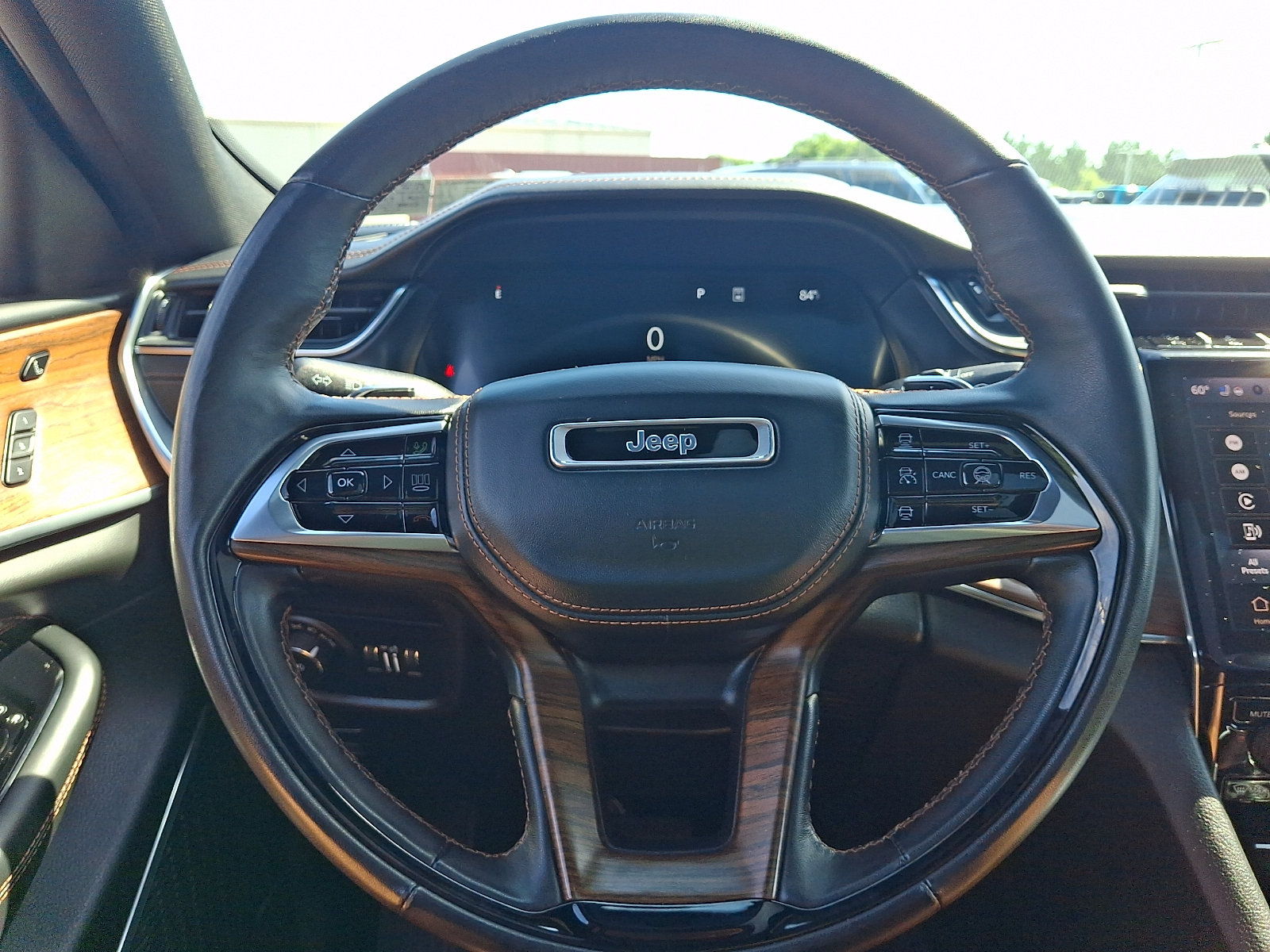 Used 2023 Jeep Grand Cherokee Summit AWD/4WD image 21