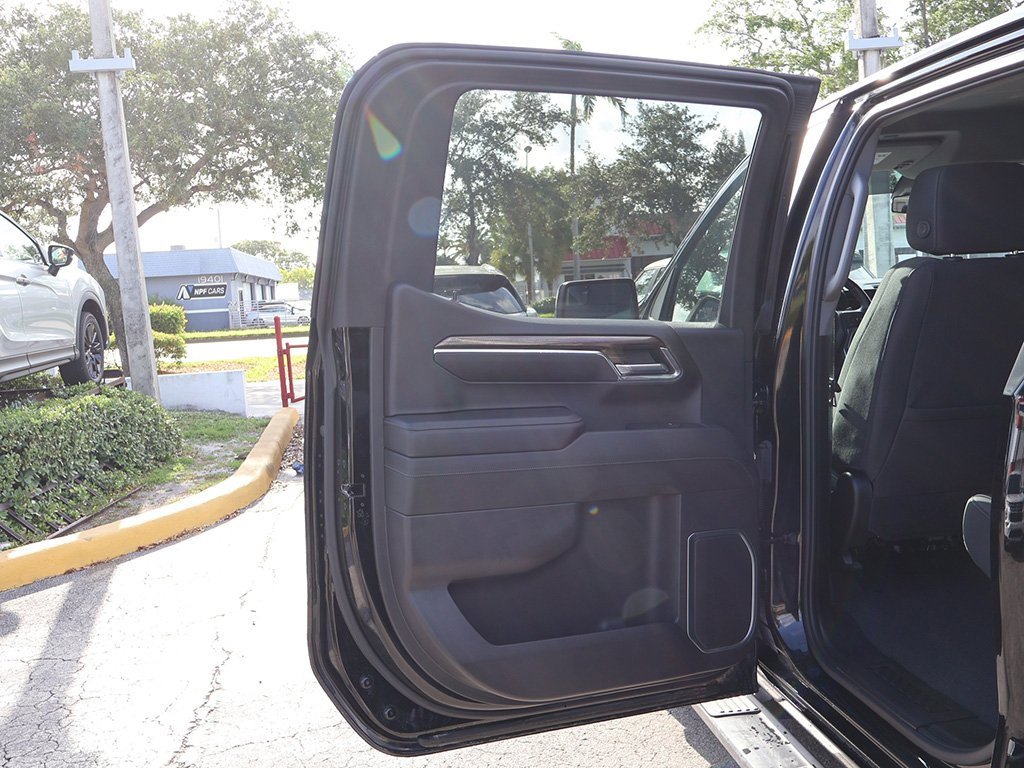 Used 2024 Chevrolet Silverado 1500 RST w/ Z71 Off-Road Package image 21