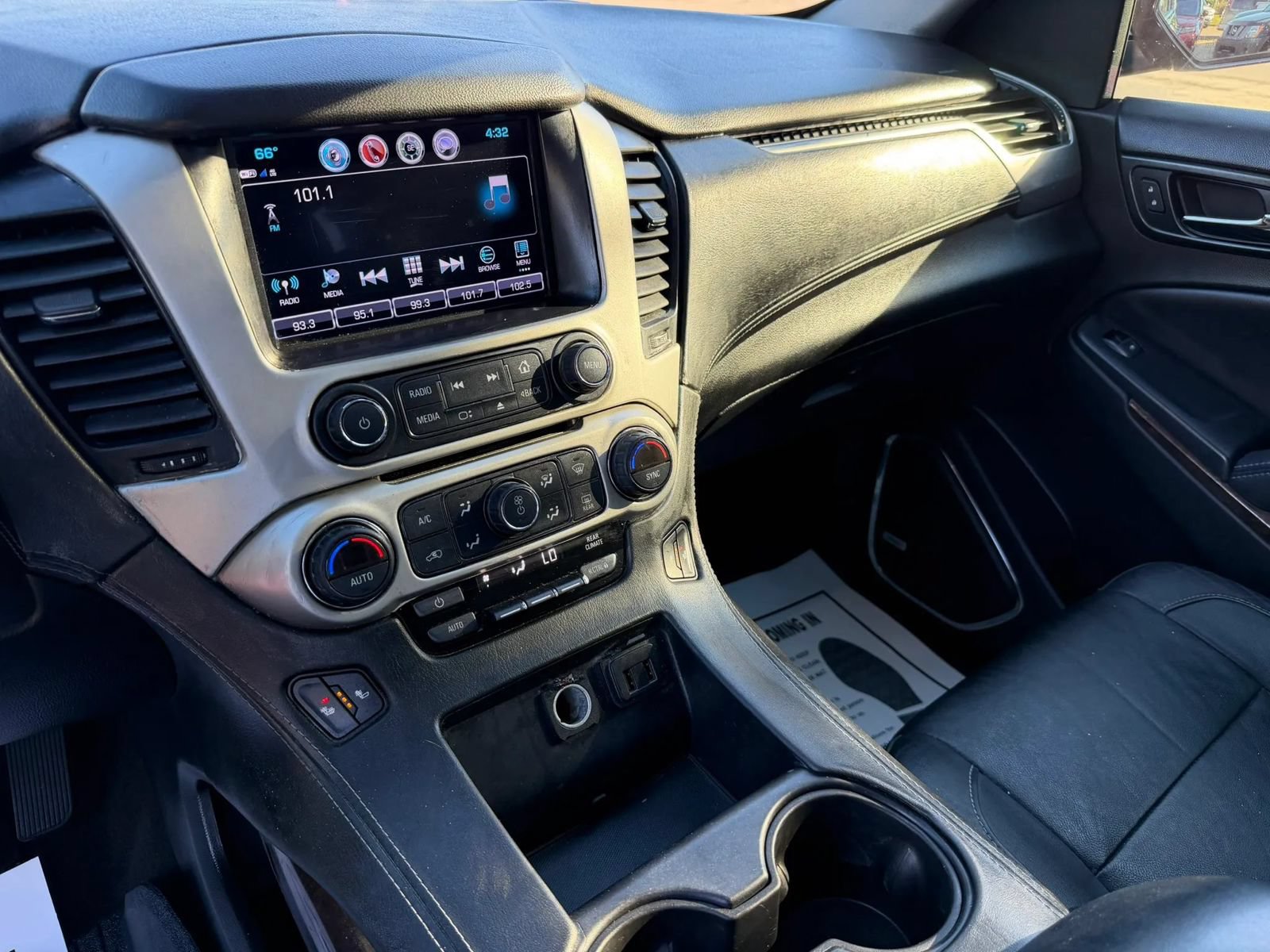 Used 2017 Chevrolet Tahoe LT RWD image 22