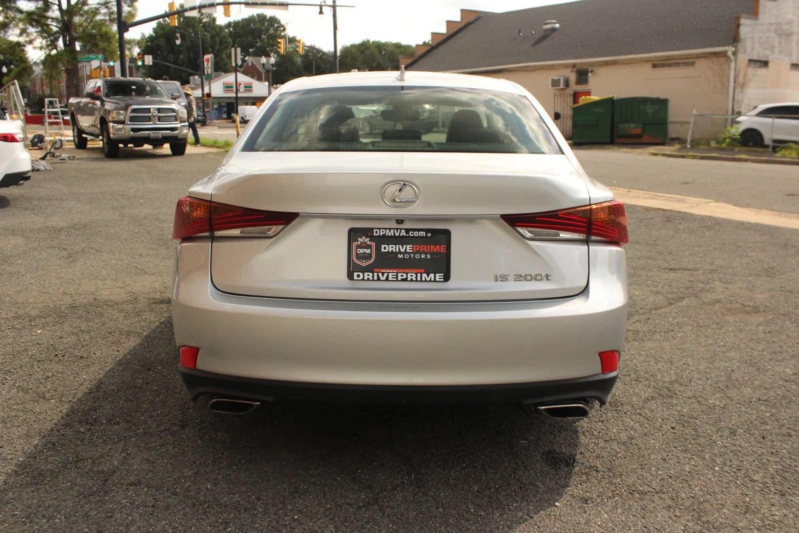 Used 2017 Lexus IS 200t RWD image 8