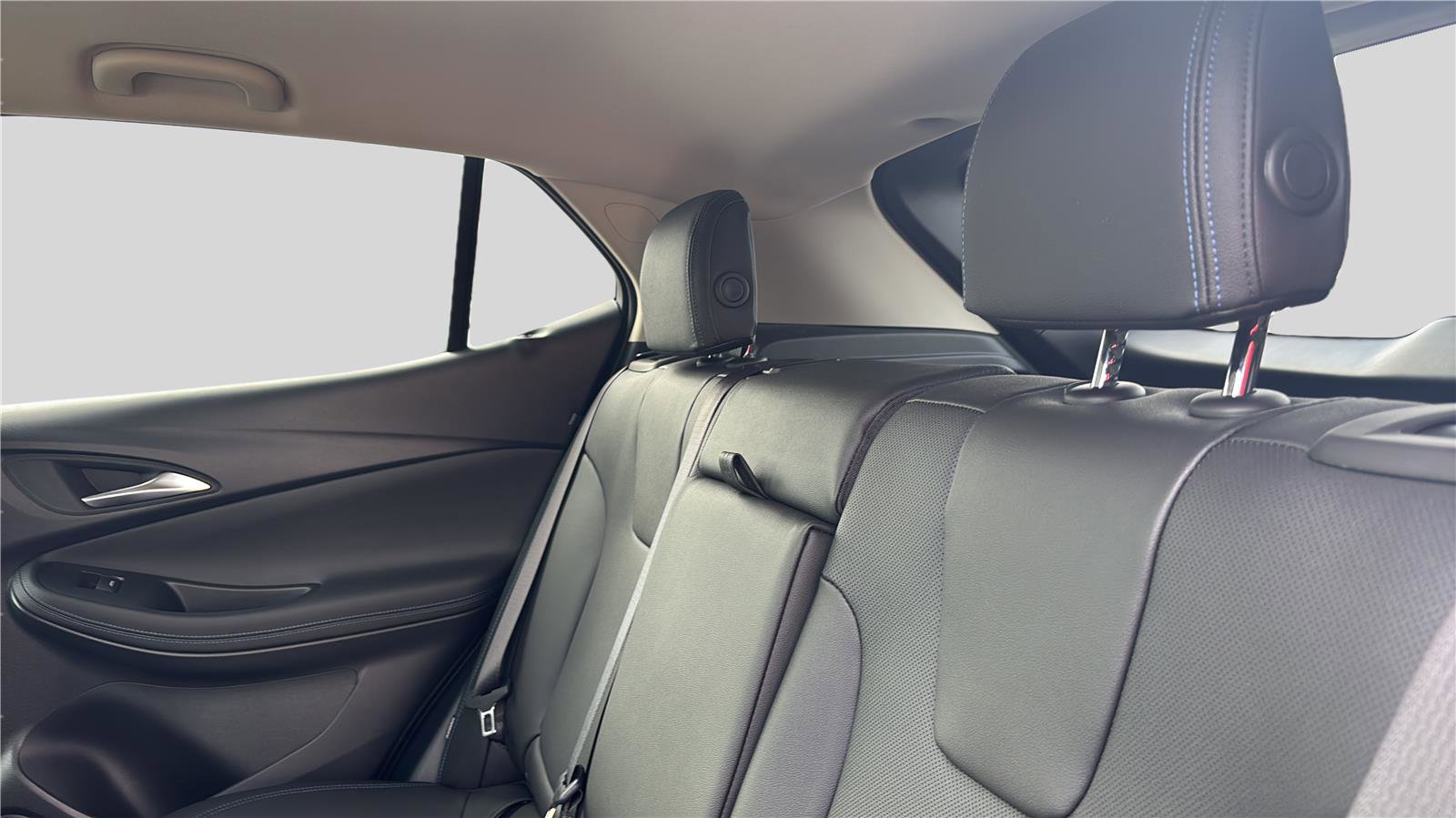 New 2026 Buick Encore GX Sport Touring w/ Comfort Package image 18