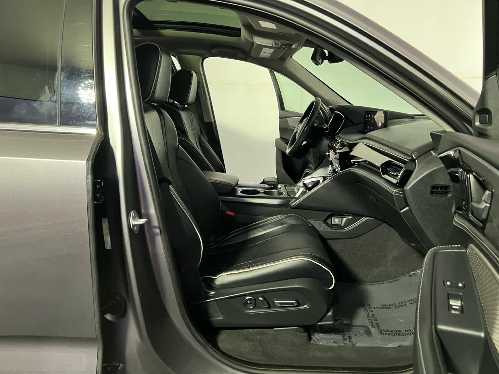 Certified 2023 Acura MDX SH-AWD w/ Advance Package image 32