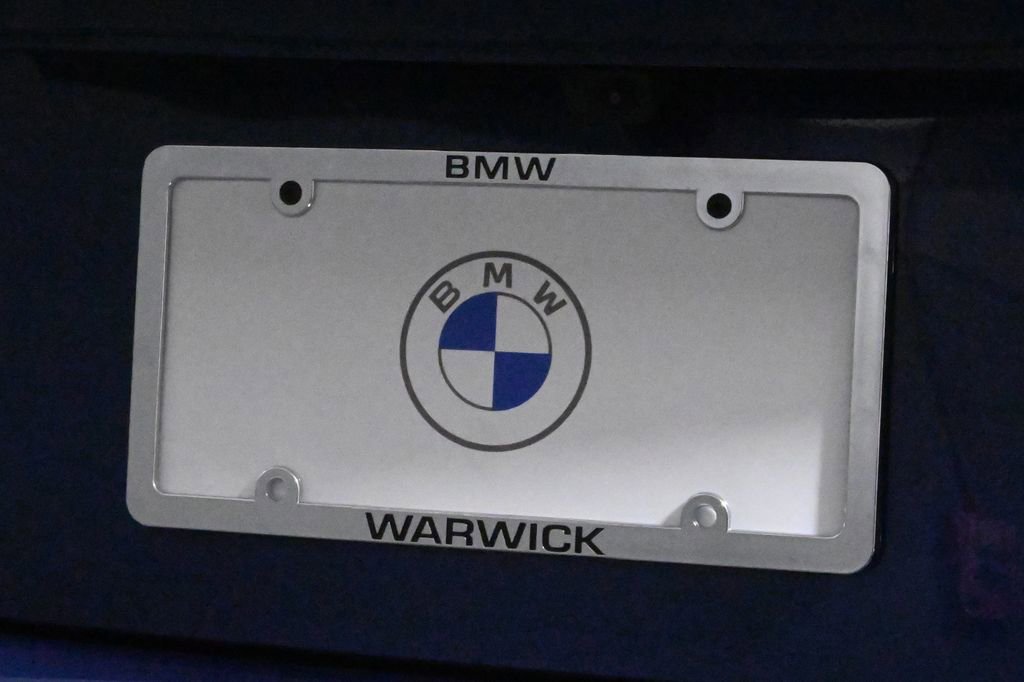 Used 2026 BMW 530i xDrive w/ Premium Package image 14