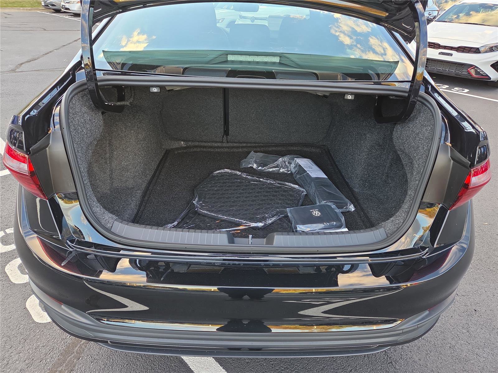 New 2026 Volkswagen Jetta Sport image 5