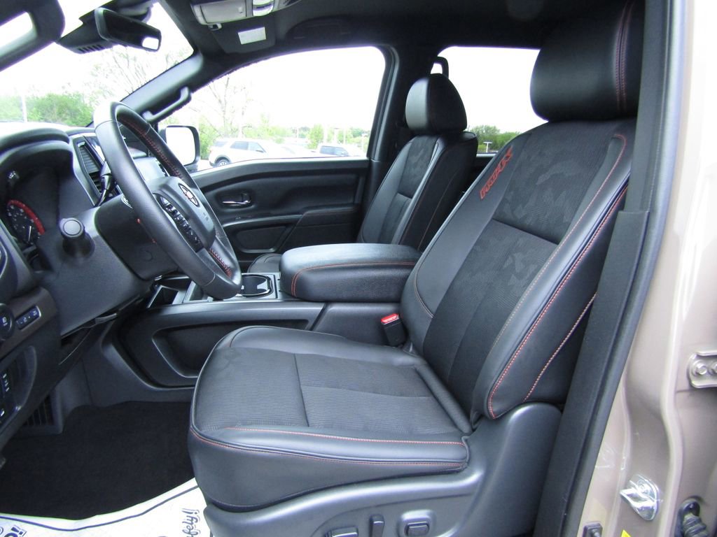 Used 2024 Nissan Titan PRO-4X w/ Pro-4x Utility Package image 11