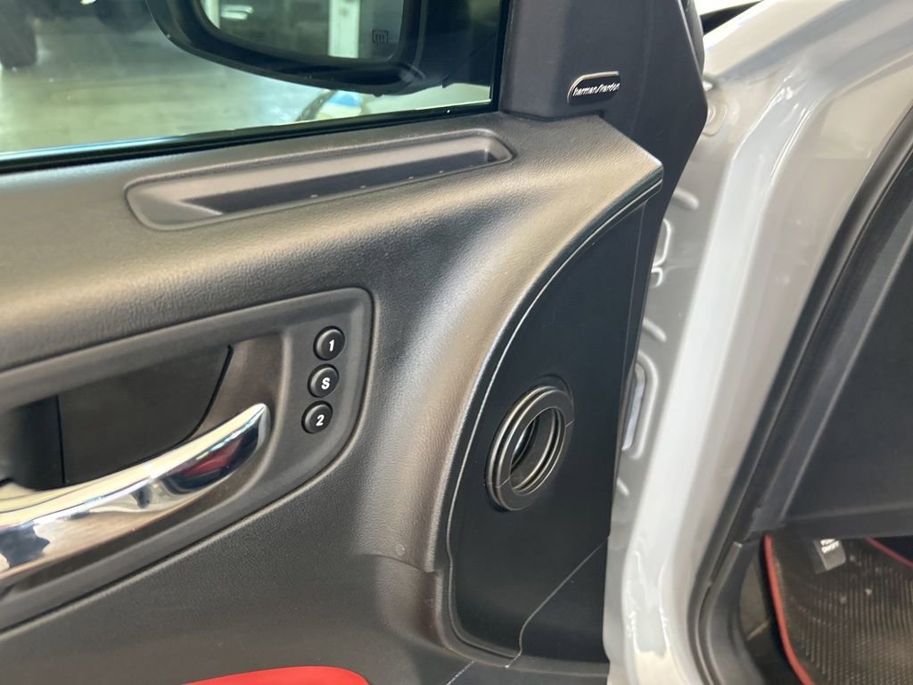 Used 2021 Dodge Charger SRT Hellcat image 39