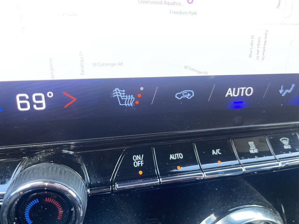 Used 2024 Chevrolet Blazer EV LT AWD/4WD image 30
