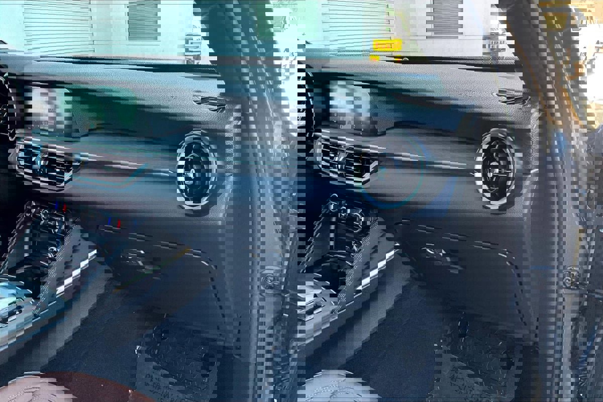 Used 2022 Alfa Romeo Stelvio Ti image 15