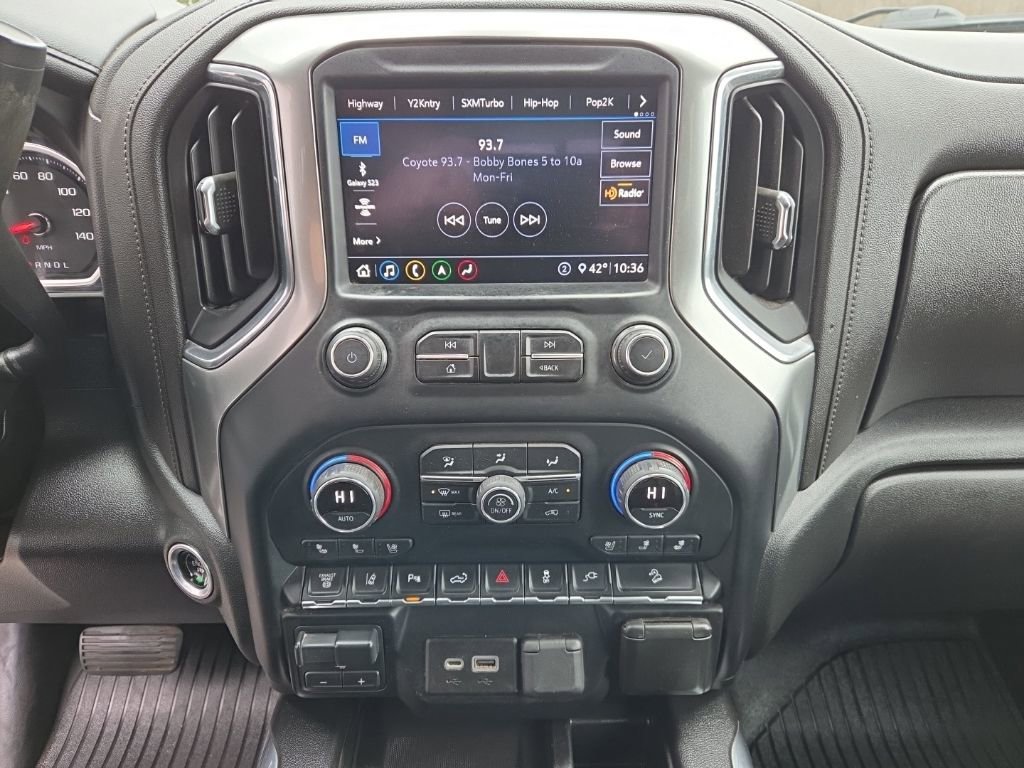 Used 2020 Chevrolet Silverado 2500 LTZ w/ LTZ Premium Package AWD/4WD image 21