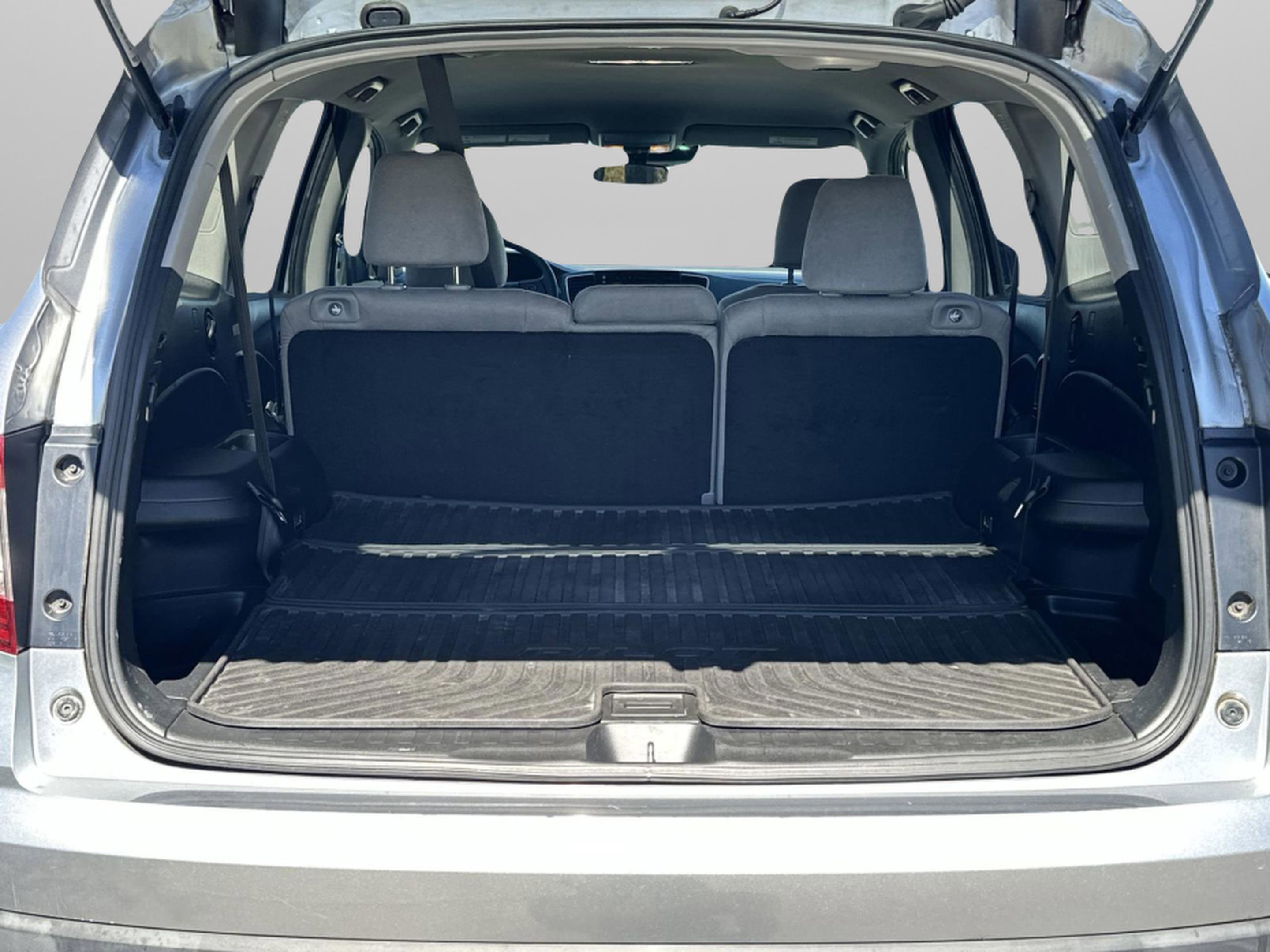 Used 2021 Honda Pilot EX image 33