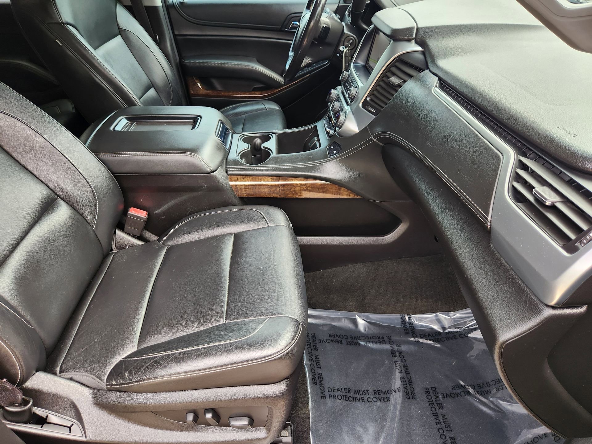 Used 2018 Chevrolet Suburban LT AWD/4WD image 3