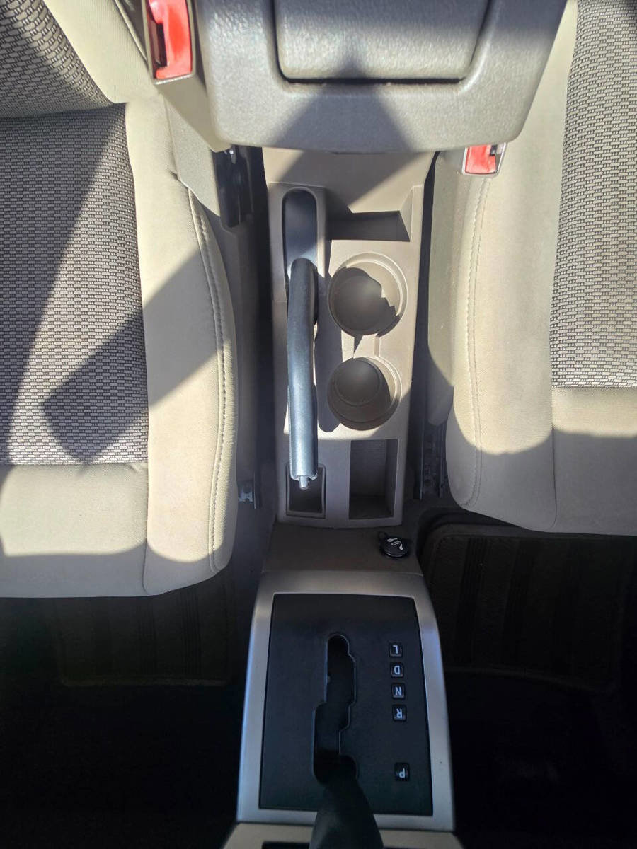 Used 2007 Jeep Compass Sport FWD image 33