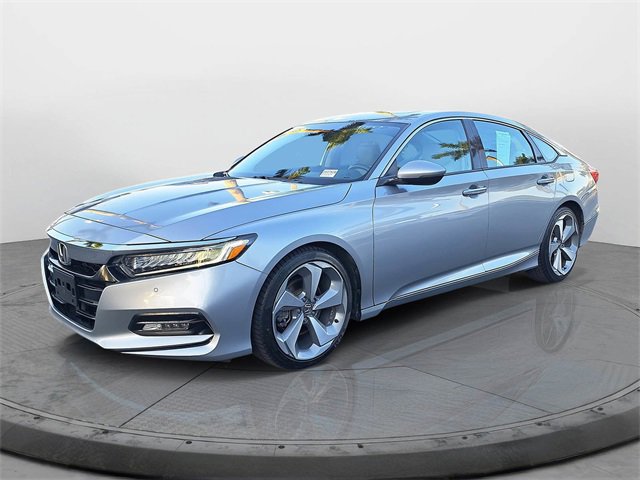 Used 2018 Honda Accord Touring image 3