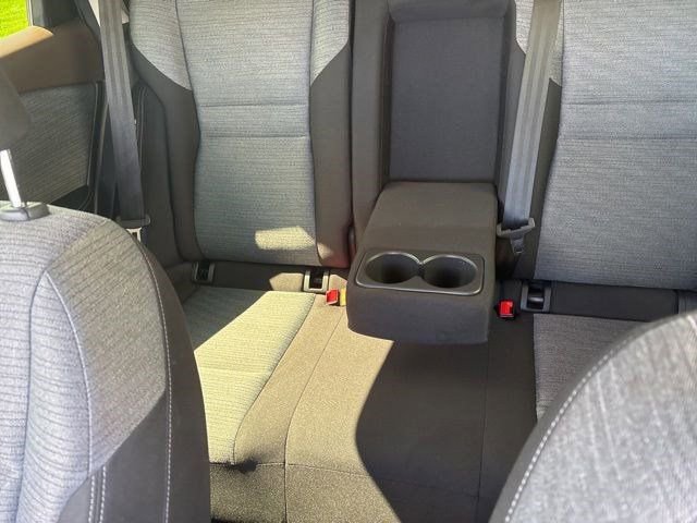 Used 2023 Nissan Rogue SV image 27