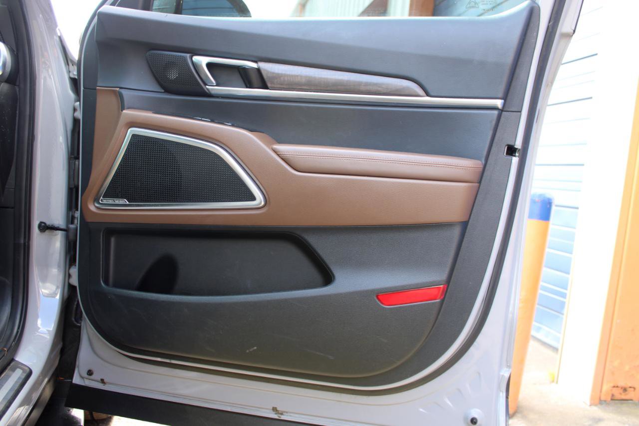 Used 2022 Kia Telluride SX w/ SX Prestige Package image 52