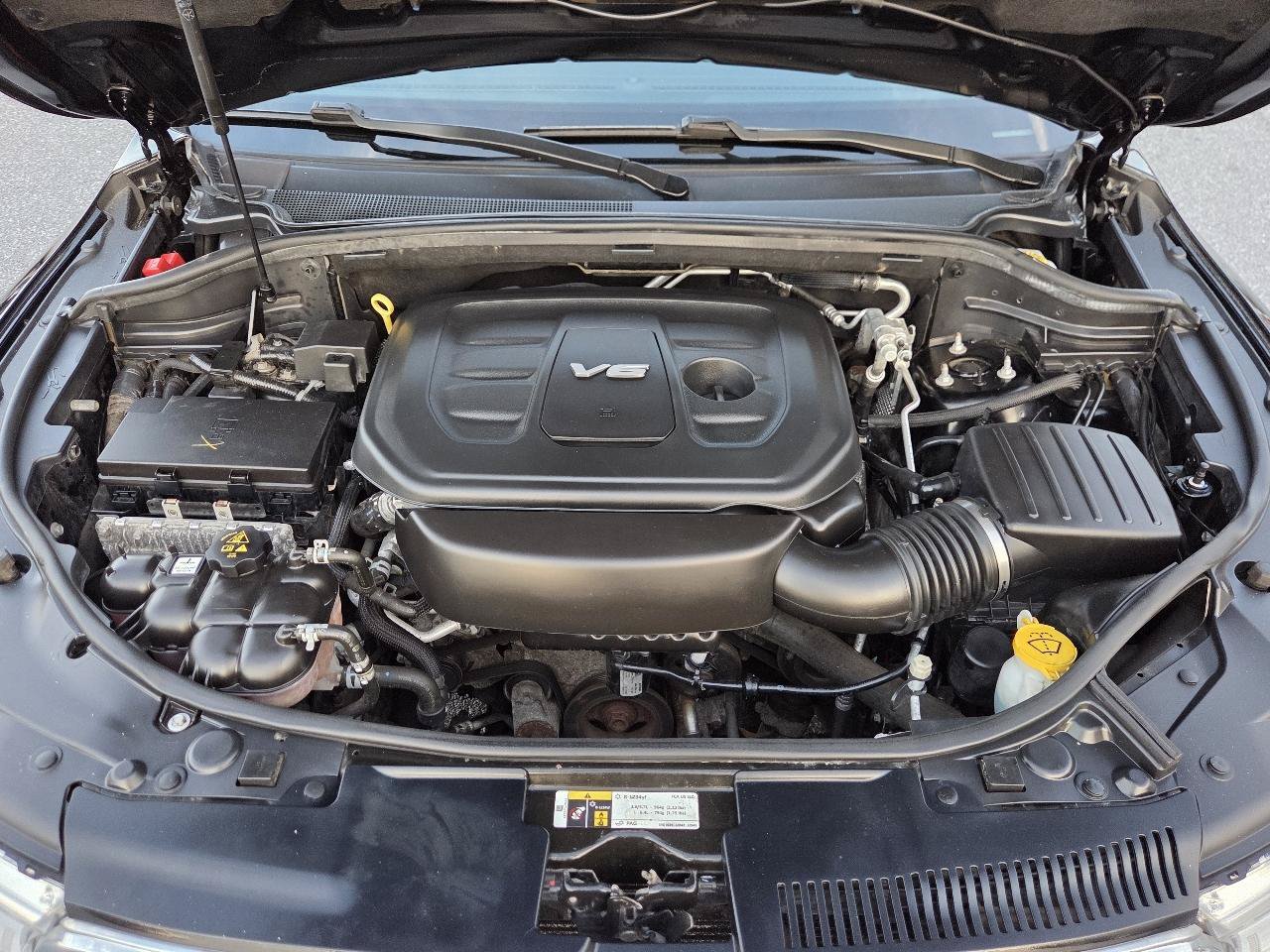 Used 2019 Dodge Durango SXT AWD/4WD image 38