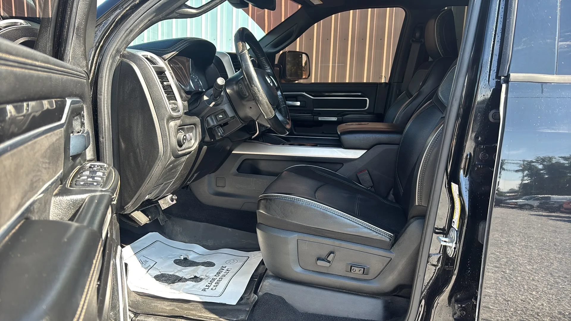 Used 2019 RAM 2500 Laramie AWD/4WD image 21