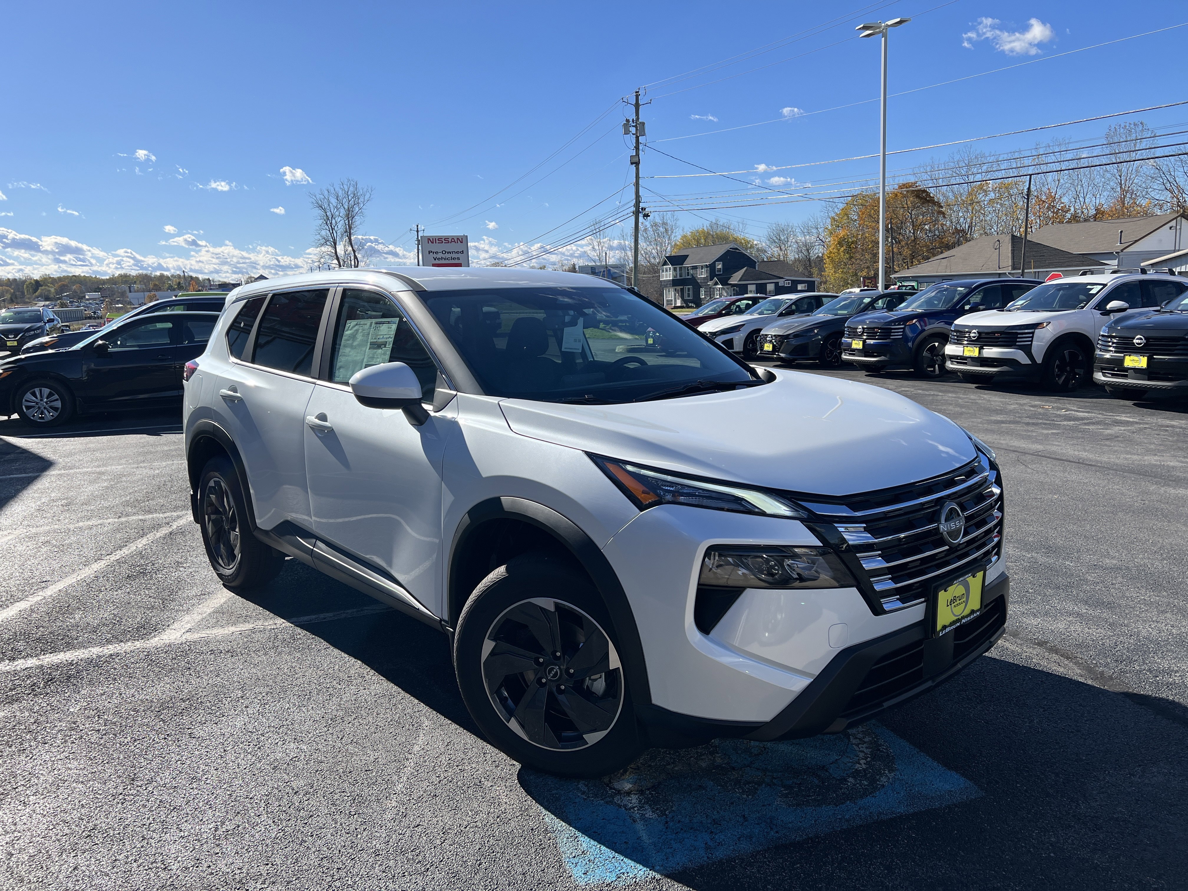 New 2026 Nissan Rogue SV image 9