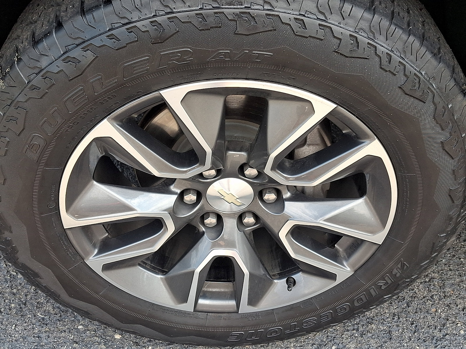 Certified 2023 Chevrolet Silverado 1500 LT AWD/4WD image 8