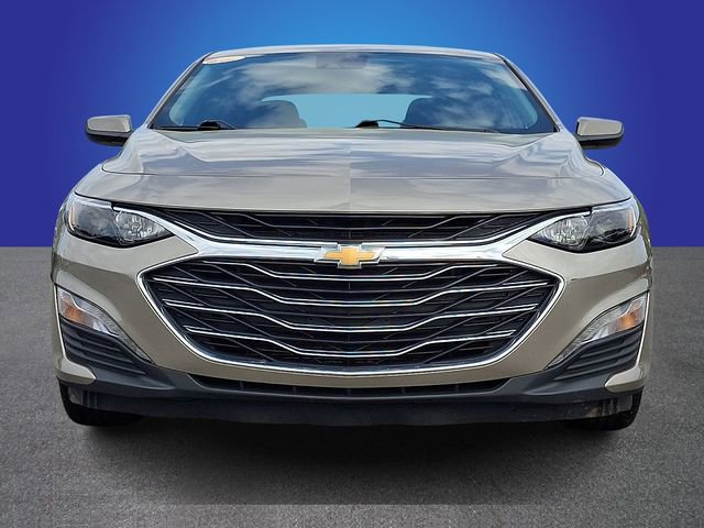 Used 2024 Chevrolet Malibu LT image 2