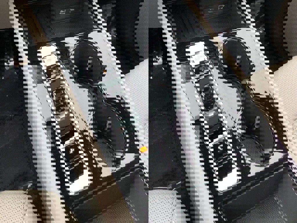 New 2025 Volkswagen Atlas SEL Premium R-Line image 23