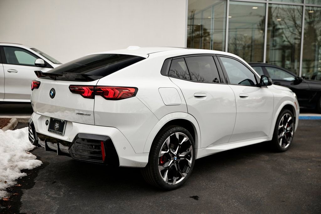New 2026 BMW X2 xDrive28i w/ Technology Package image 7