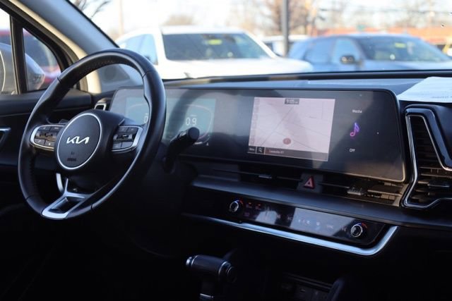 Used 2024 Kia Sportage EX image 38