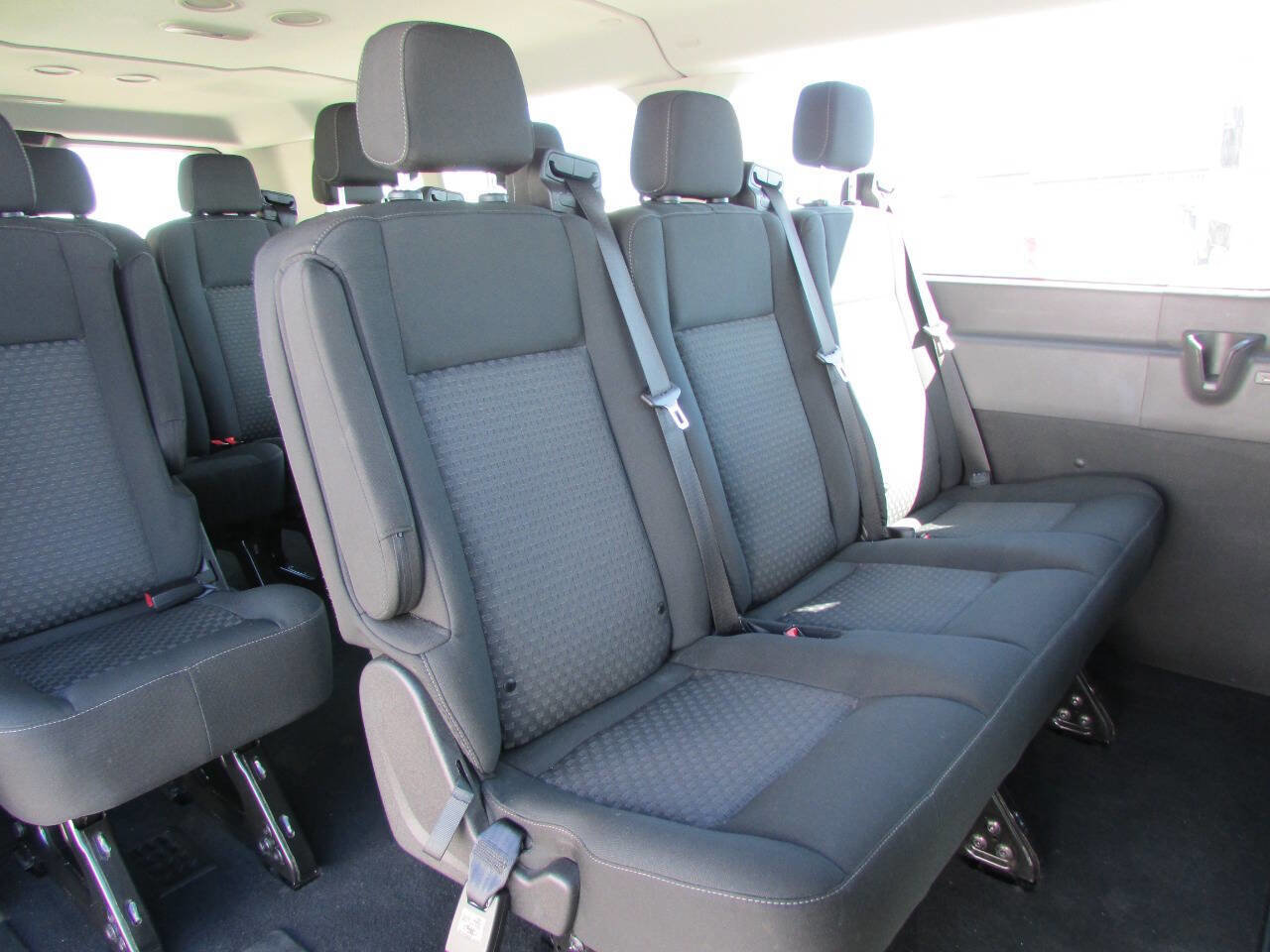 Used 2023 Ford Transit 350 XLT image 24