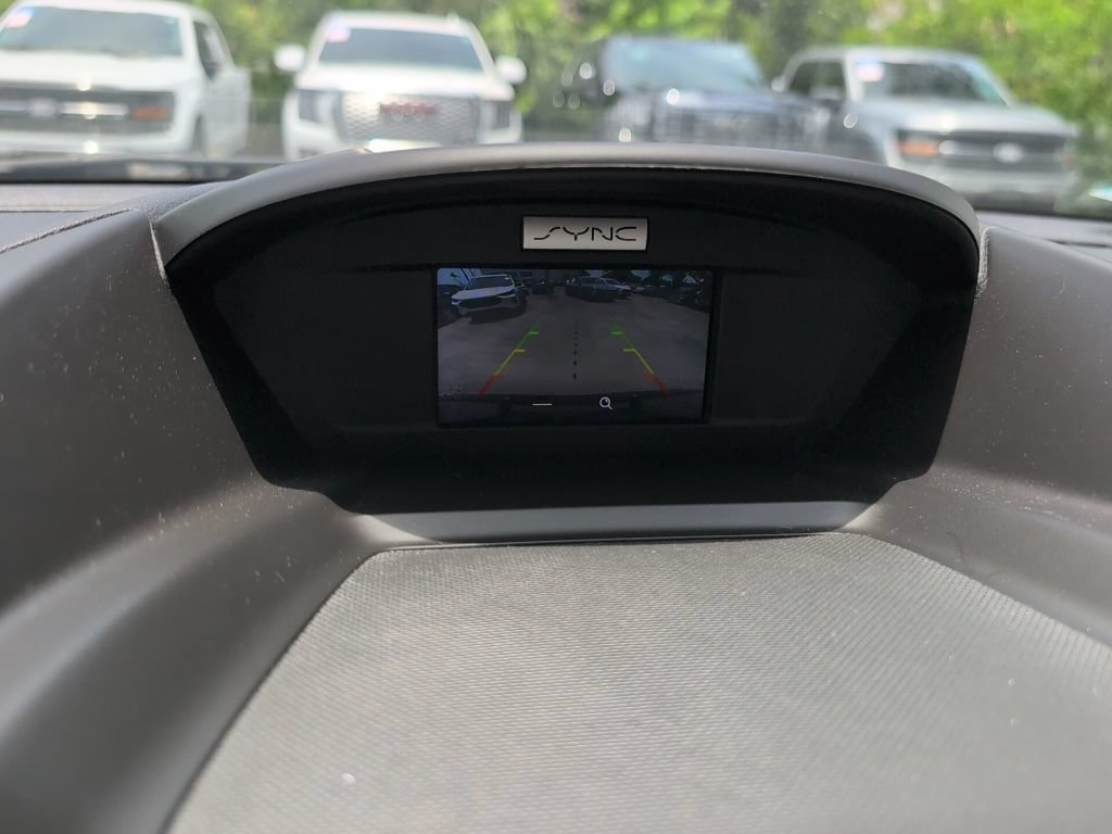 Used 2017 Ford Escape SE FWD image 16