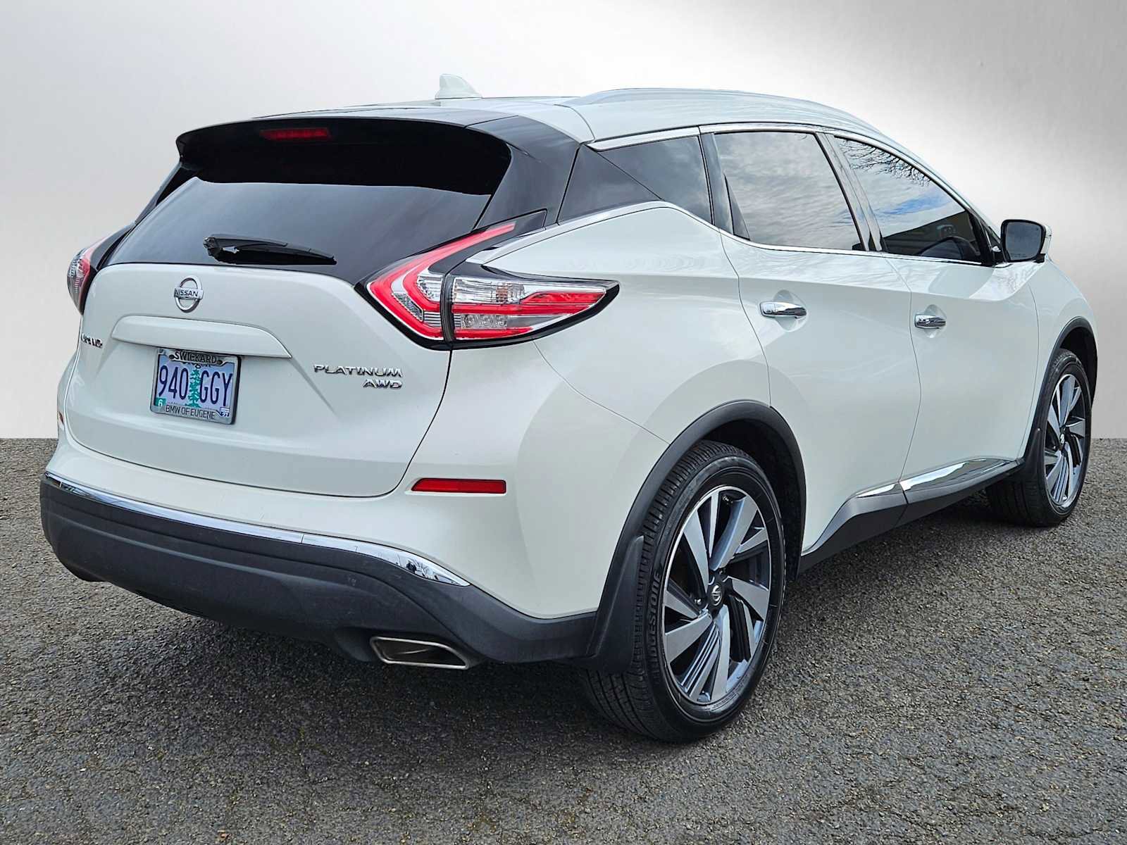 Used 2016 Nissan Murano Platinum image 3