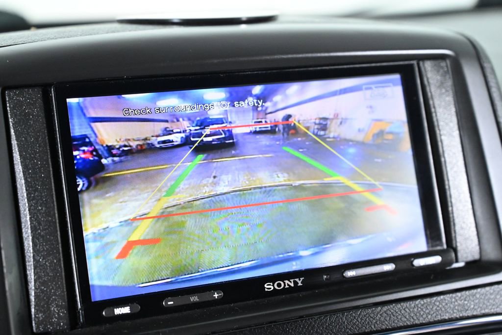 Used 2019 Dodge Grand Caravan SXT image 16