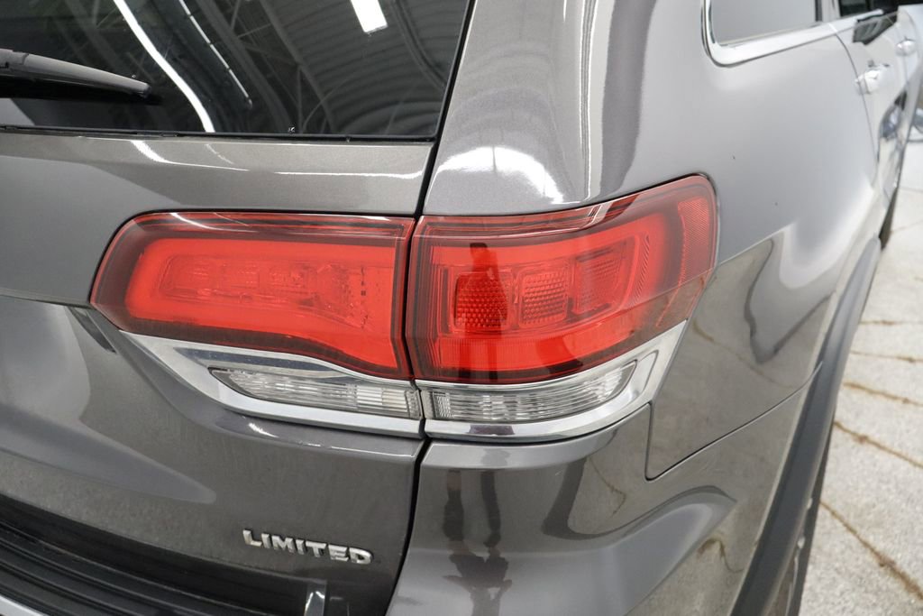 Used 2020 Jeep Grand Cherokee Limited w/ Trailer Tow Group IV AWD/4WD image 21
