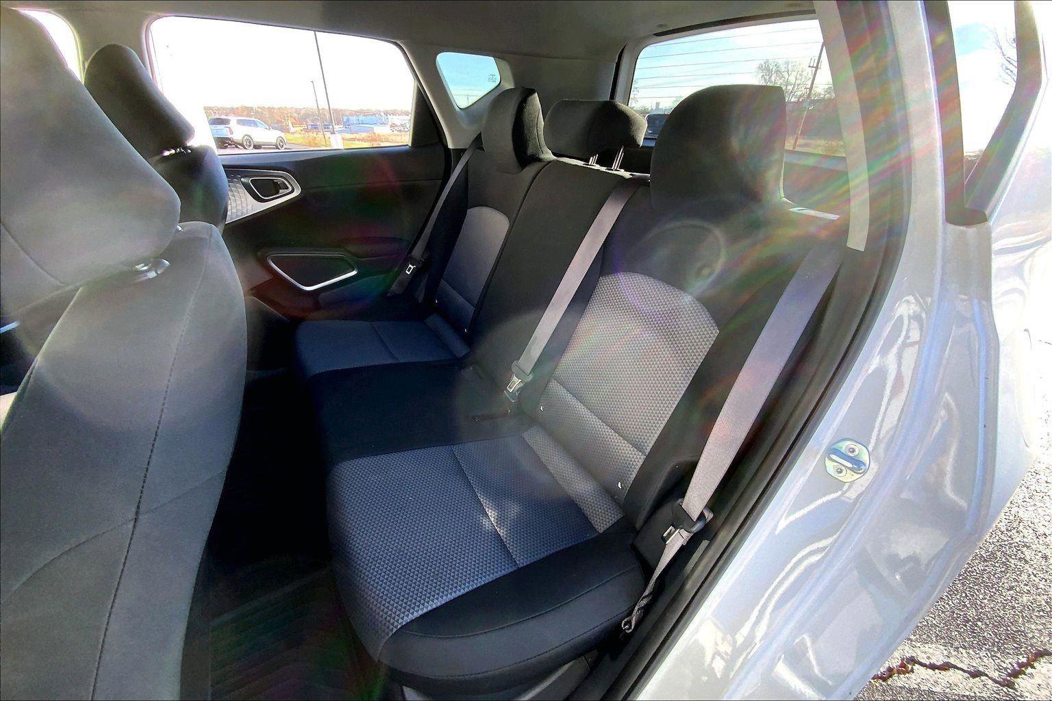 Used 2023 Kia Soul S image 22