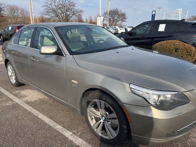 Used 2009 BMW 528i xDrive Sedan image 6