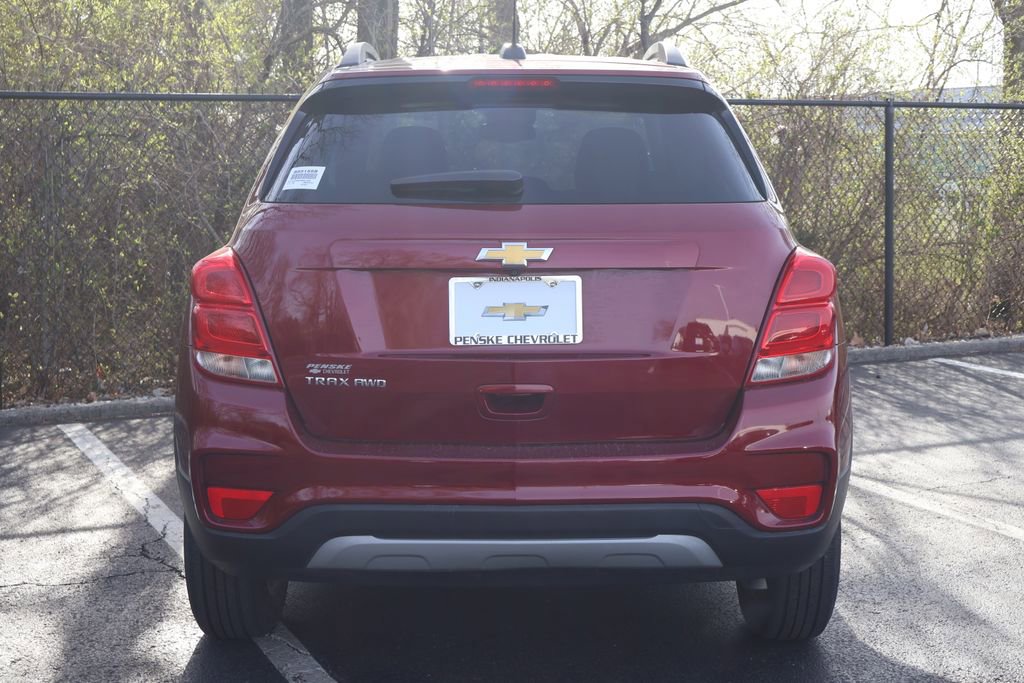 Used 2022 Chevrolet Trax LT w/ LT Convenience Package image 7