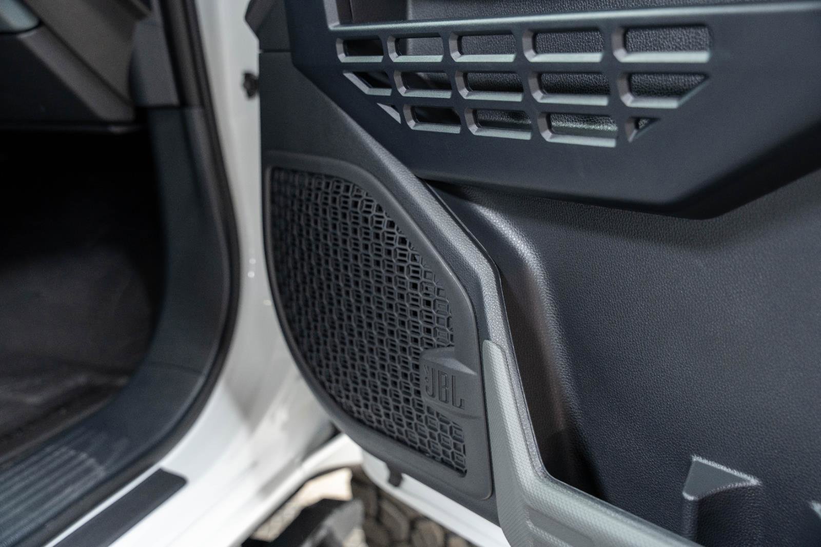 Used 2025 Toyota 4Runner Trailhunter image 69