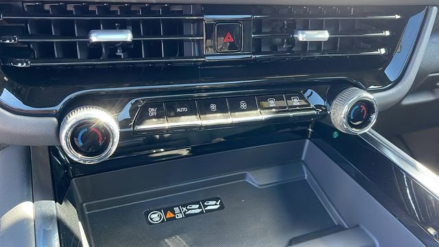 New 2026 Chevrolet Suburban Premier w/ Sun And Tow Package image 18