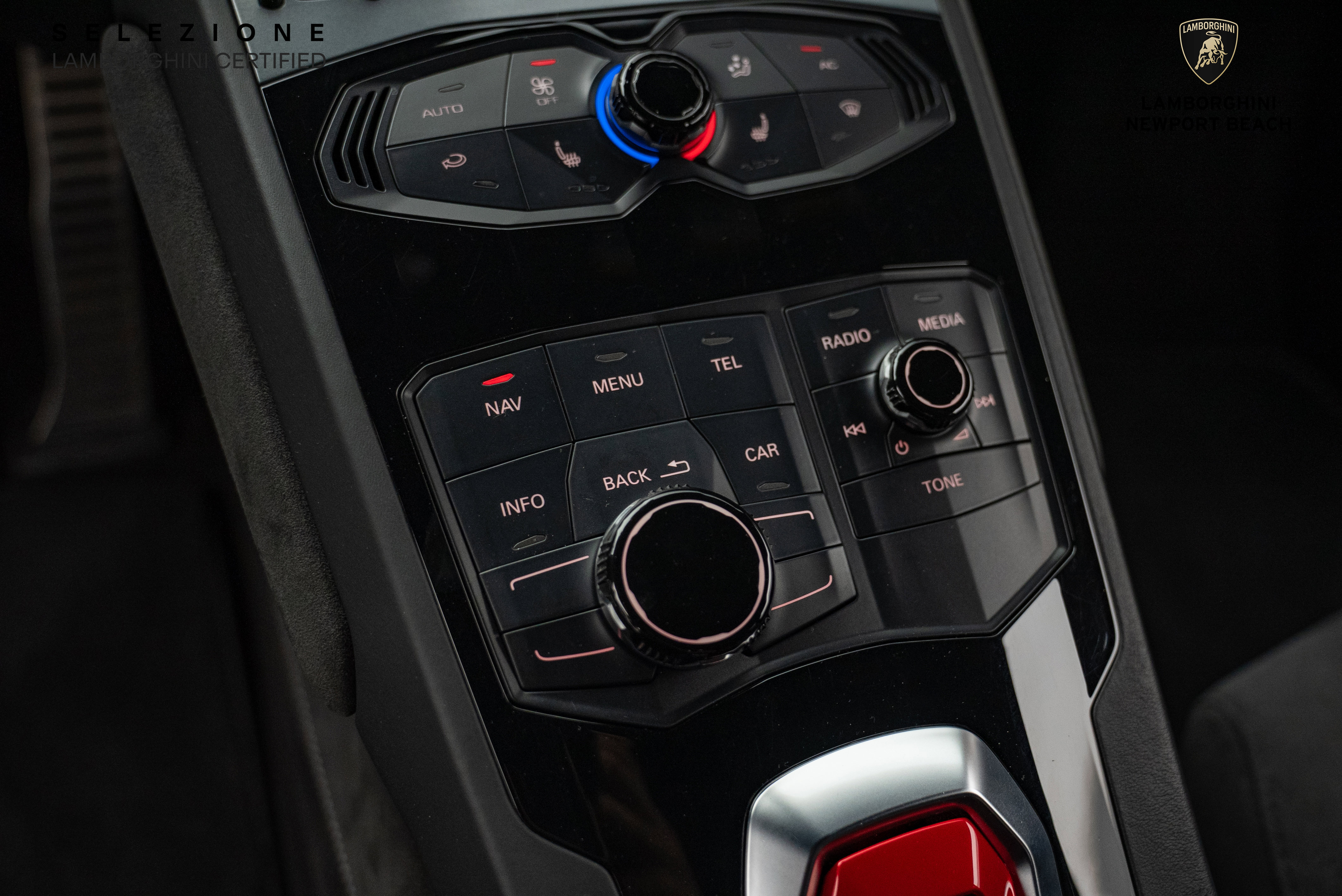 Used 2016 Lamborghini Huracan LP 610-4 image 30