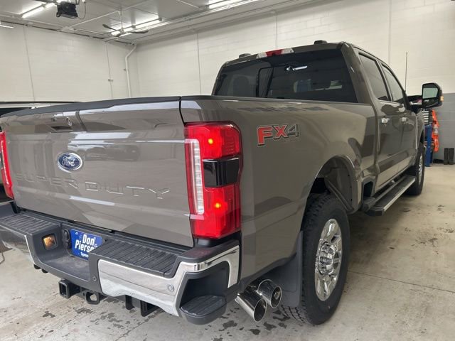 New 2026 Ford F350 Lariat w/ Lariat Premium Package image 4