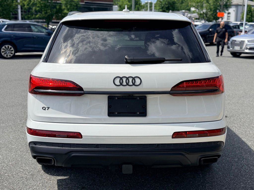 Certified 2025 Audi Q7 2.0T Premium Plus w/ Premium Plus Package AWD/4WD image 5