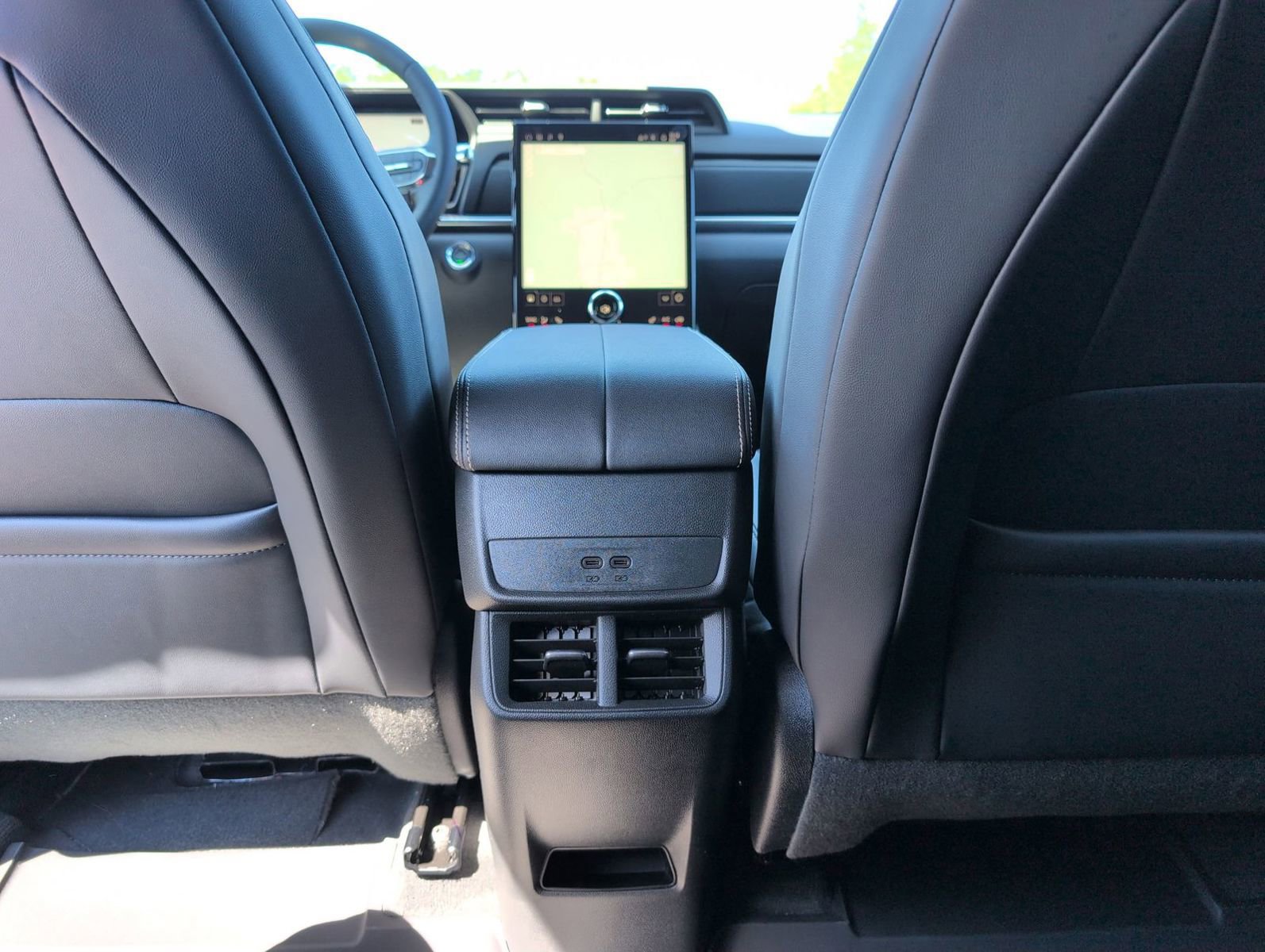 New 2026 GMC Terrain Elevation w/ Elevation Premium Package image 30