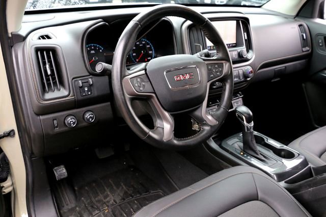 Used 2022 GMC Canyon AT4 w/ Trailering Package image 9