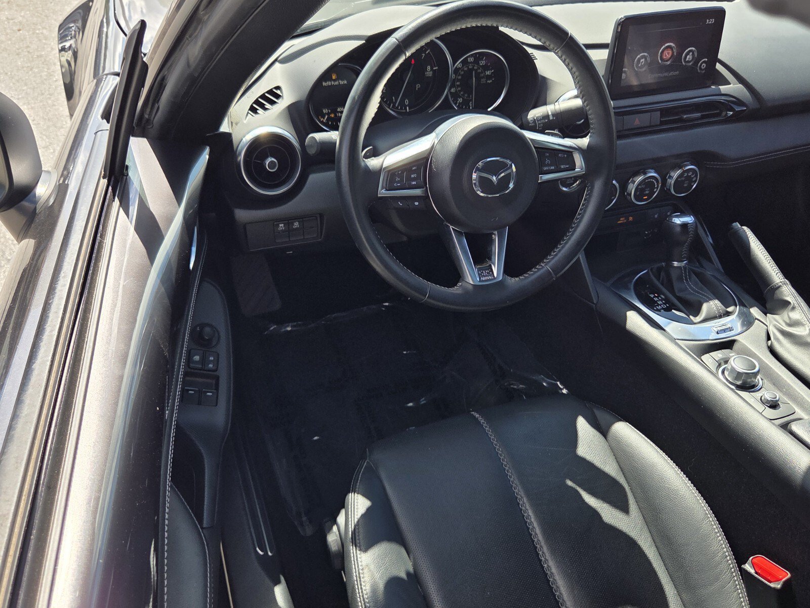Used 2022 MAZDA MX-5 Miata RF Grand Touring w/ Weather Package RWD image 11