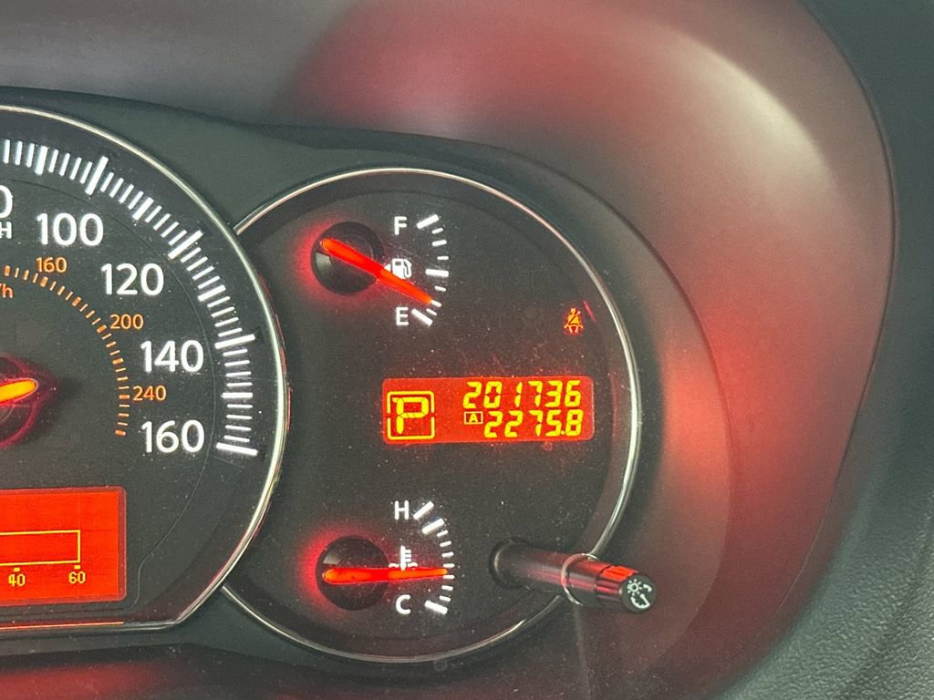 Used 2011 Nissan Maxima 3.5 SV image 24