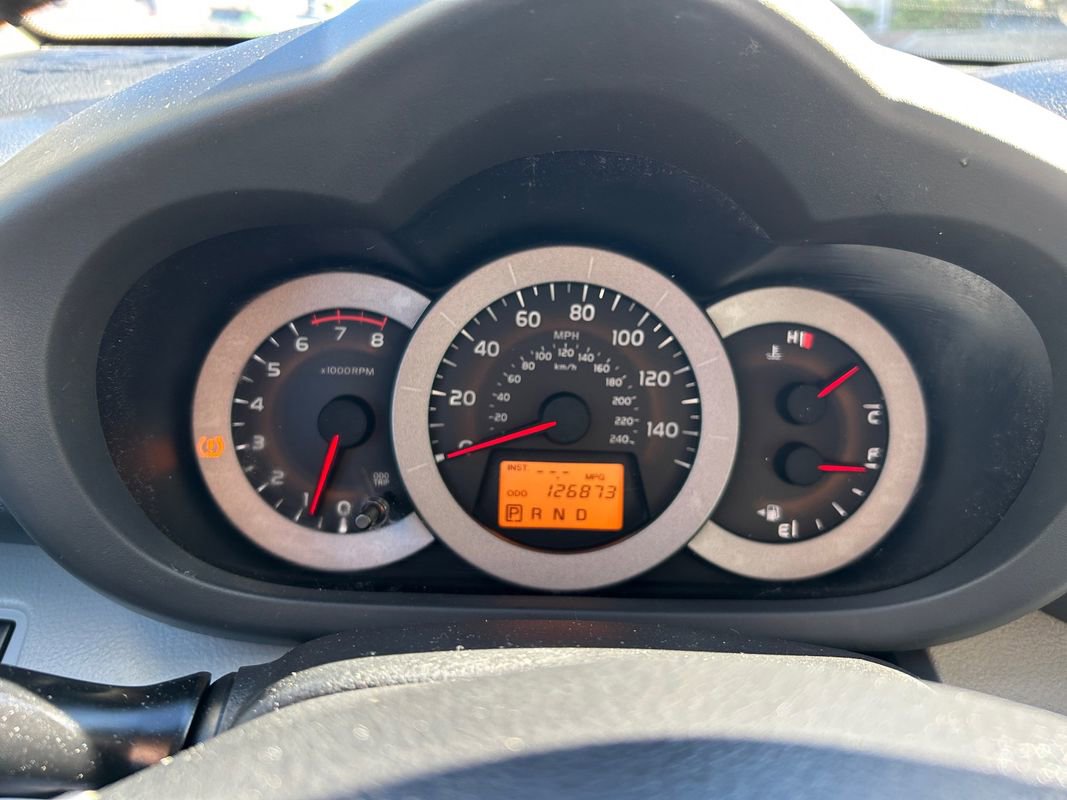 Used 2012 Toyota RAV4 Limited w/ Premium Plus Value Pkg image 21