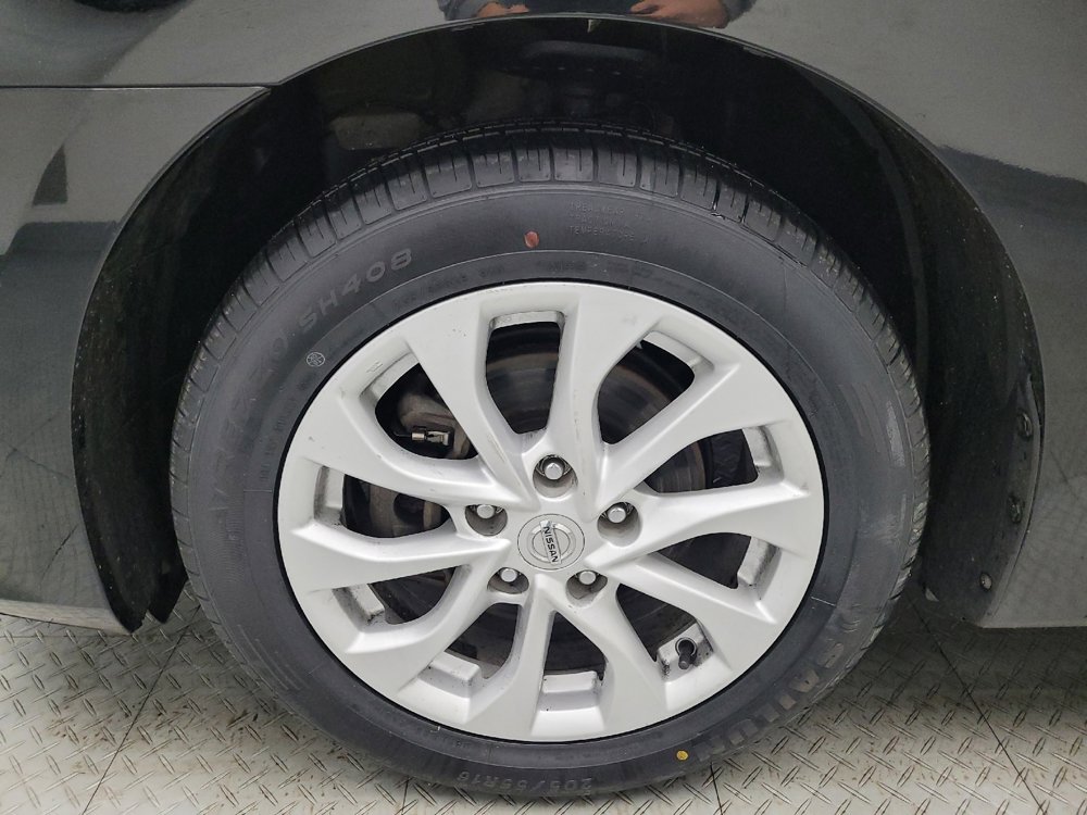 Used 2018 Nissan Sentra SV image 31