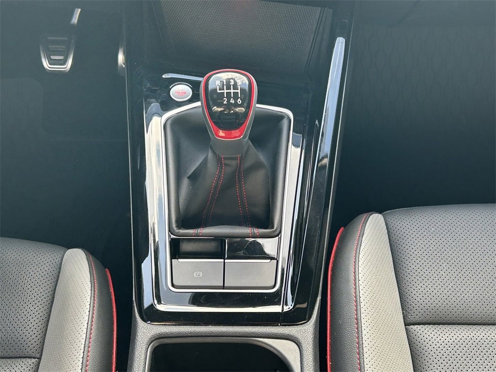 Used 2024 Volkswagen GTI SE image 22