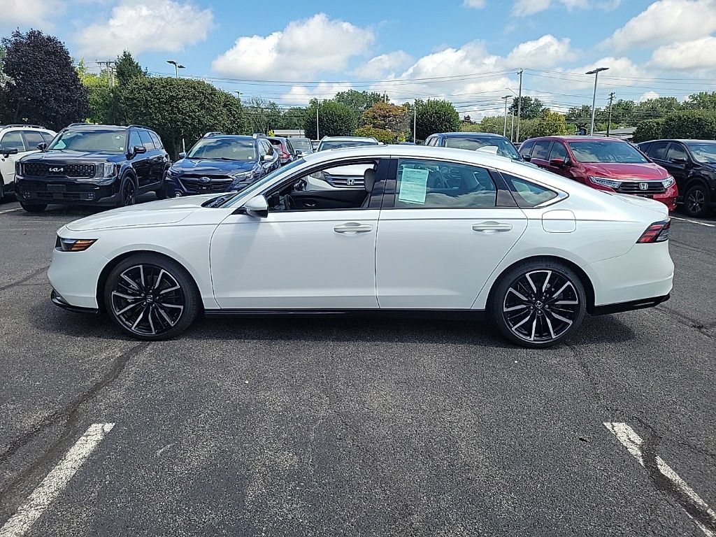 Used 2026 Honda Accord Touring image 7