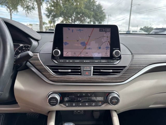 Used 2022 Nissan Altima 2.5 Platinum image 29